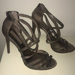 BCBG model Ma-Fairefax size 10B/40 ( vero cuoio)